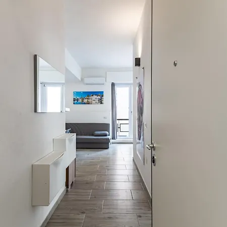 아파트 Paolo's House 칼리아리